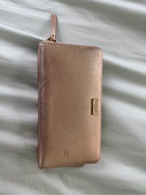 kate spade Metallic Blush Zip Wallet with Gold Logo